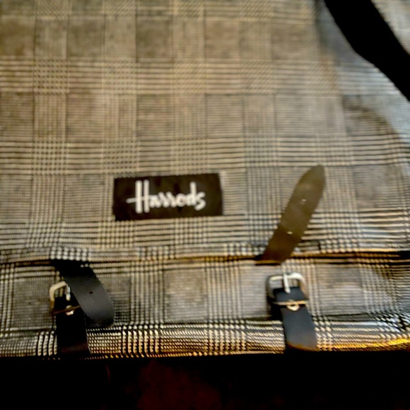 Harrods laptop bag black and white vinyl used long strap and top strap - Picture 2 of 7